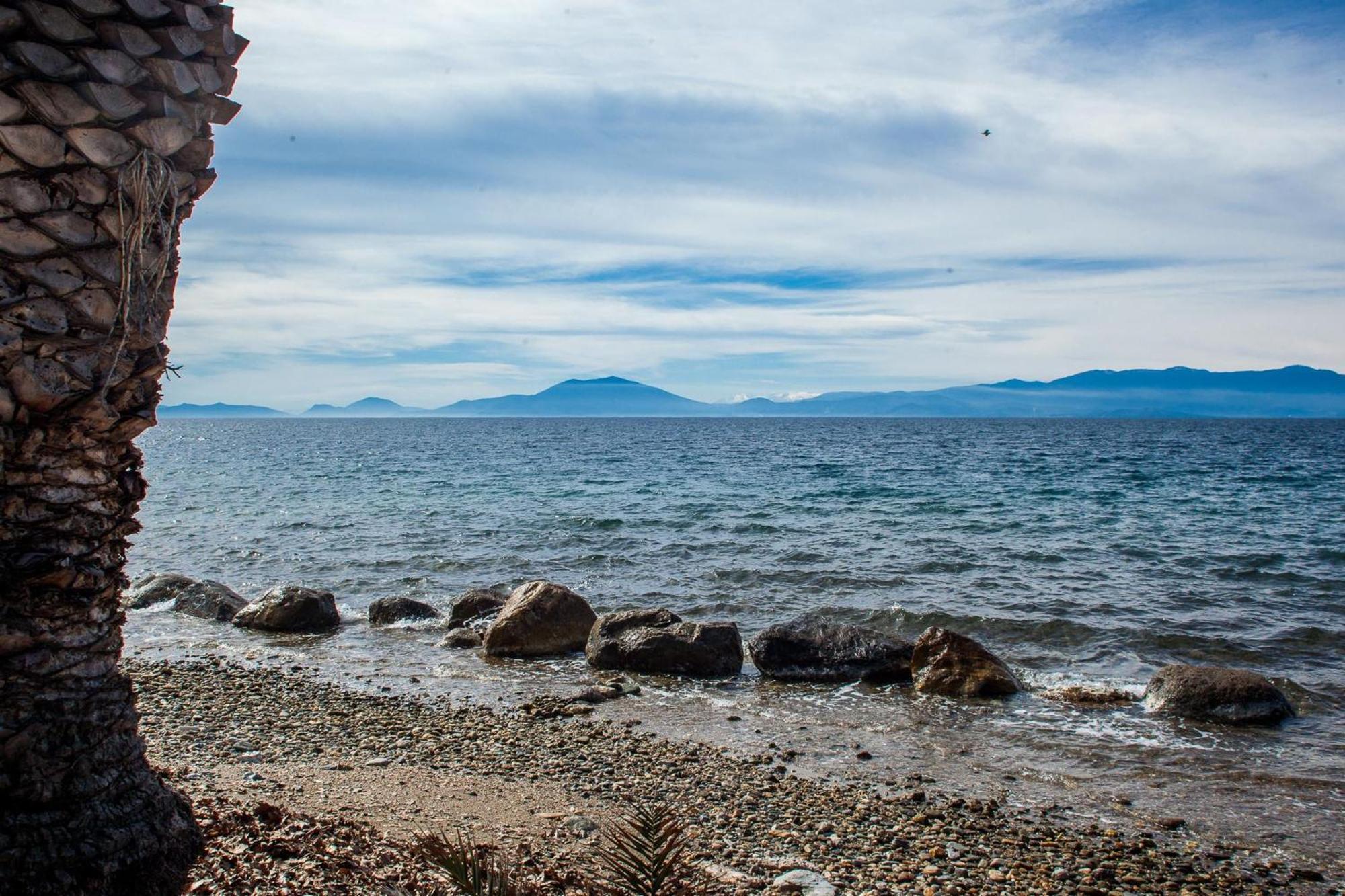 Karnagio Seafront In Agria Villa Káto Lekhónia Kültér fotó