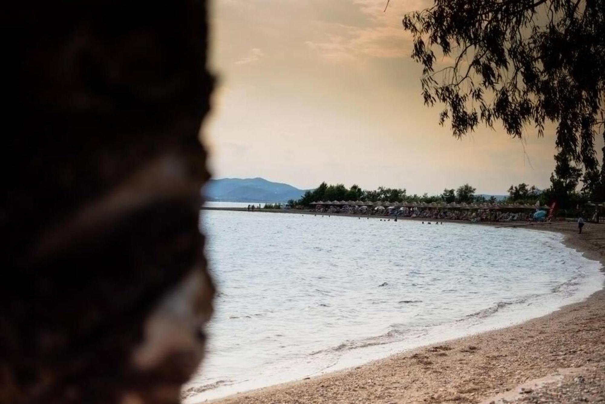 Karnagio Seafront In Agria Villa Káto Lekhónia Kültér fotó